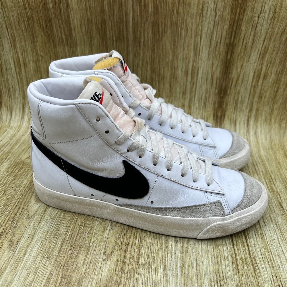Nike Blazer Mid 77 Women's Size 8.5 White Sneakers Shoes Lifestyle CZ1055-100